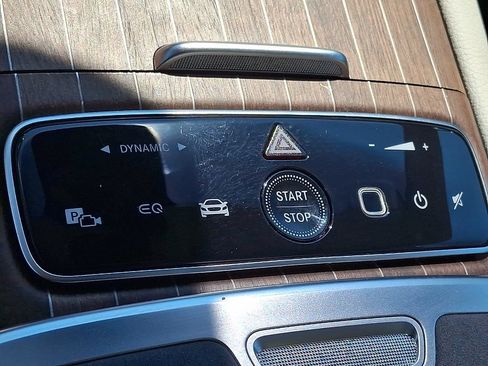 Used 2023 Mercedes-Benz EQS 580 4MATIC Sedan image 23