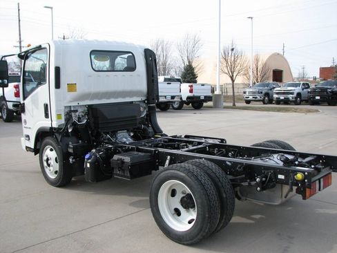 New 2024 Chevrolet Low Cab Forward 4500 XD image 7