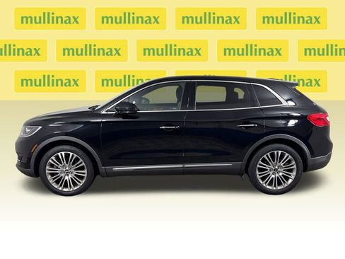 Used 2018 Lincoln MKX Reserve image 13