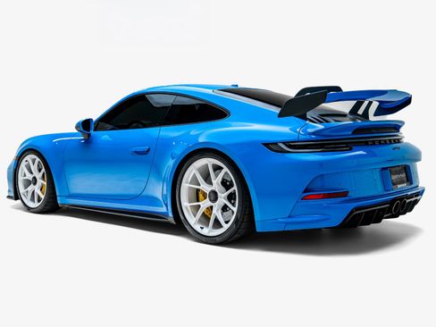 Used 2022 Porsche 911 GT3 RWD image 5