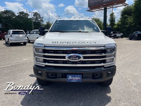Used 2025 Ford F250 King Ranch w/ Tremor Off-Road Package AWD/4WD image 2