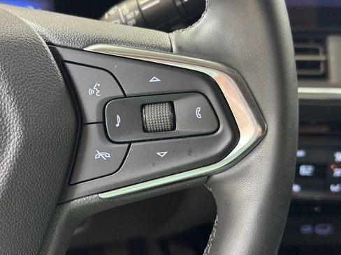 Used 2025 Chevrolet Trax ACTIV w/ Driver Confidence Package FWD image 35