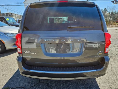 Used 2016 Dodge Grand Caravan SXT w/ Rear Park Assist Package image 6