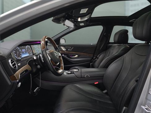 Used 2016 Mercedes-Benz S 550 4MATIC Sedan w/ Premium Package image 14