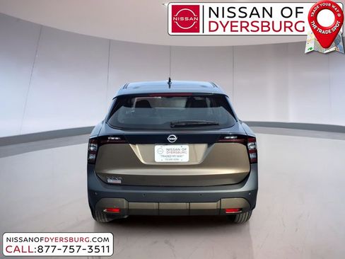 New 2026 Nissan Kicks S image 4