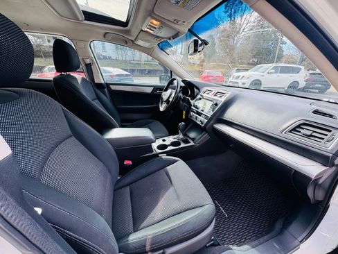 Used 2016 Subaru Outback 2.5i Premium image 22