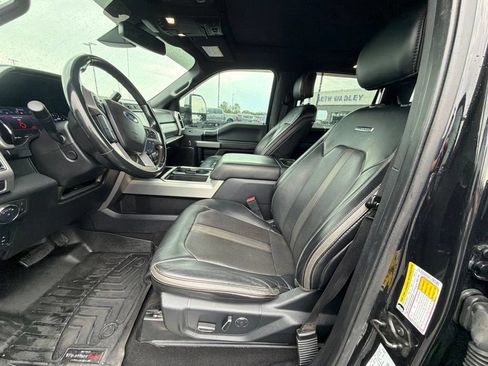 Used 2019 Ford F450 Platinum w/ Platinum Ultimate Package AWD/4WD image 7