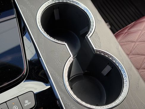 New 2026 Cadillac Escalade Luxury w/ Touring Package image 31