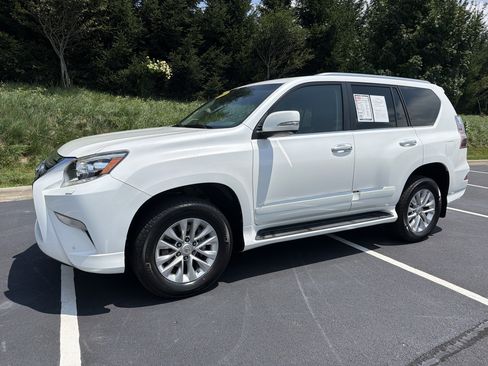 Used 2015 Lexus GX 460 w/ Premium Package AWD/4WD image 1