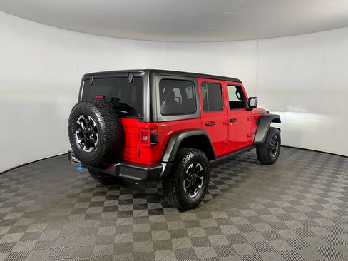 Used 2025 Jeep Wrangler Unlimited Rubicon 4xe w/ Safety Group AWD/4WD image 7