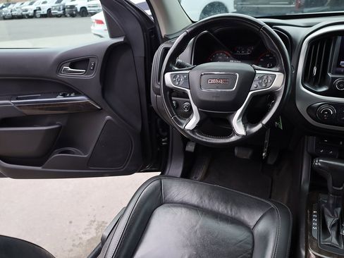 Used 2015 GMC Canyon SLT w/ Driver Alert Package image 18