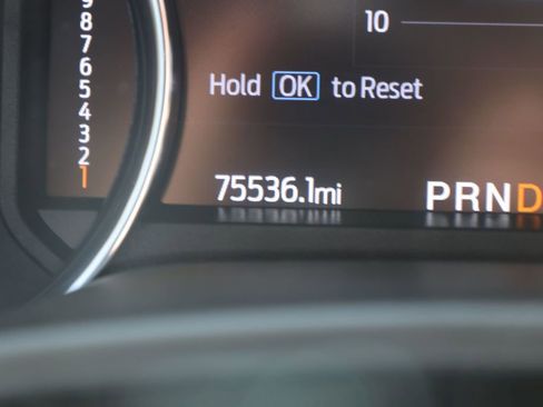 Used 2022 Ford F350 Platinum image 14