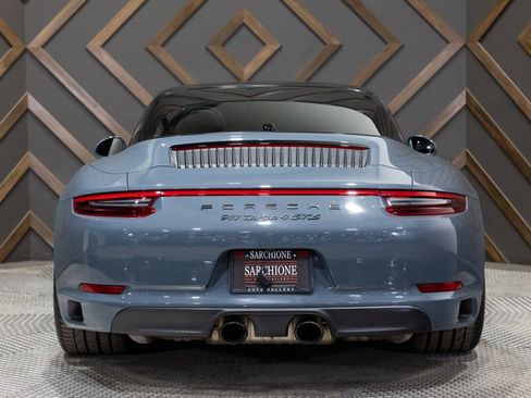 Used 2018 Porsche 911 Targa 4 GTS image 12