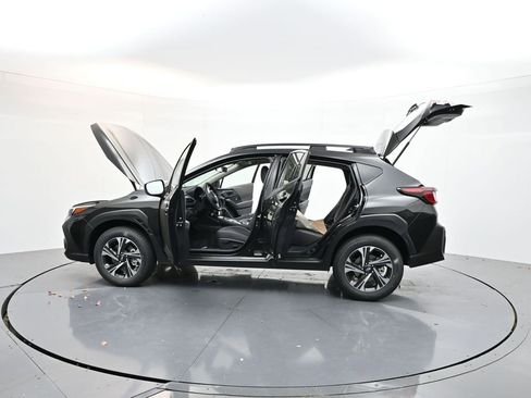 Used 2026 Subaru Crosstrek 2.0i Premium image 36