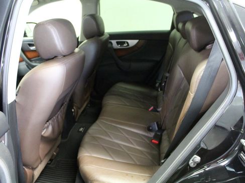 Used 2013 INFINITI FX37 AWD w/ Premium Pkg image 23