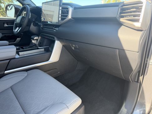 Used 2025 Toyota Sequoia Limited image 12