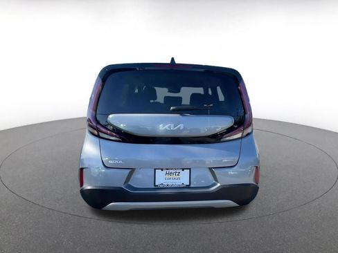 Used 2025 Kia Soul LX w/ LX Technology Package image 12