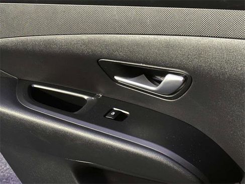 Used 2023 Hyundai Tucson SE image 20