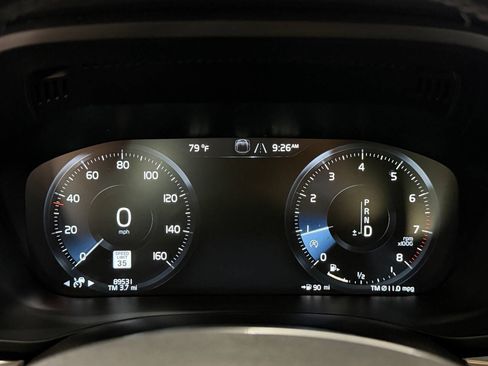 Used 2018 Volvo XC60 T5 Momentum w/ Convenience Package AWD/4WD image 18