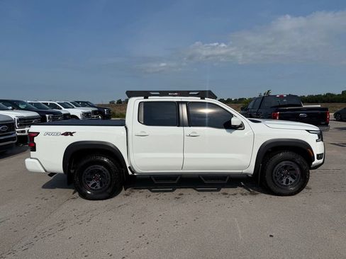 Used 2025 Nissan Frontier PRO-4X w/ Pro Premium Package AWD/4WD image 17