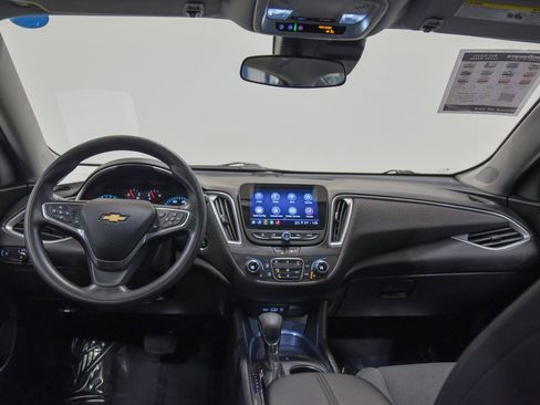 Used 2023 Chevrolet Malibu LT image 30