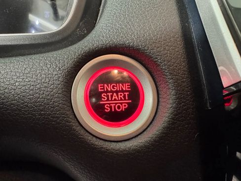 Used 2019 Honda CR-V EX image 17