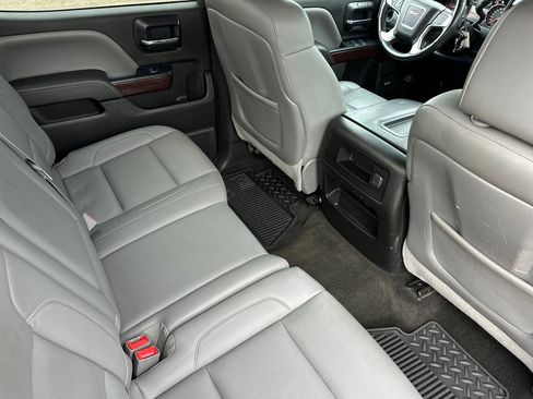 Used 2014 GMC Sierra 1500 SLT w/ SLT Crew Cab Value Package image 17