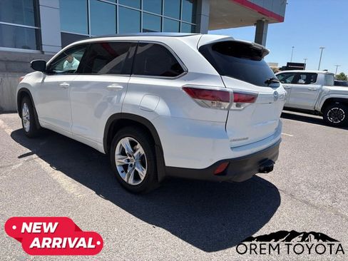 Used 2015 Toyota Highlander Limited AWD/4WD image 9