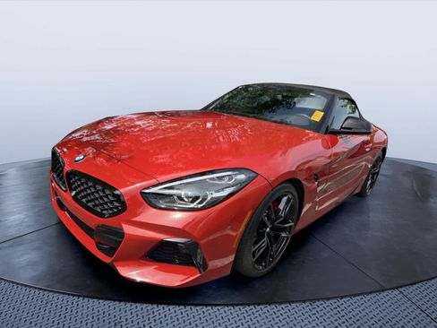 Used 2021 BMW Z4 sDrive30i w/ Premium Package RWD image 3