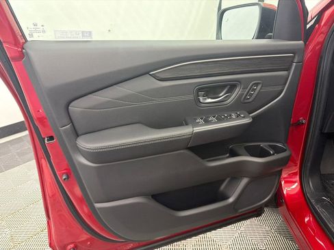 New 2026 Honda Pilot Touring image 11