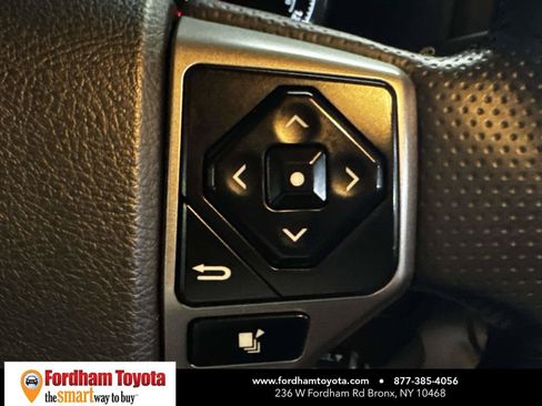 Used 2023 Toyota 4Runner Limited AWD/4WD image 22