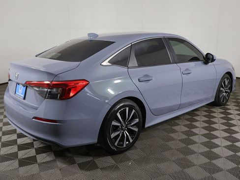 Used 2024 Honda Civic EX image 9