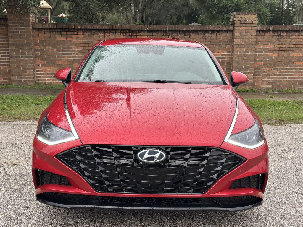 Used 2020 Hyundai Sonata SEL w/ Premium Package FWD image 3
