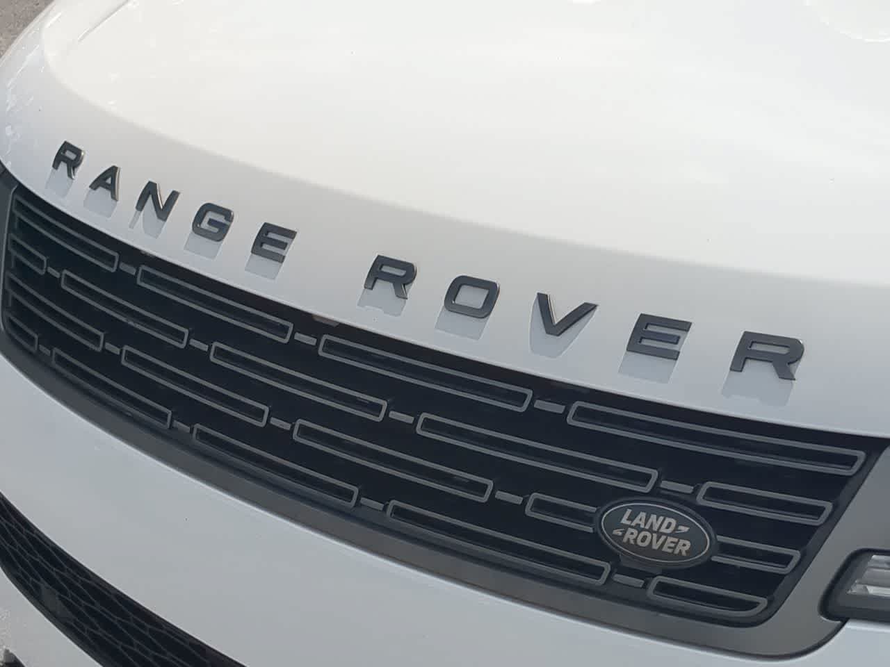 Certified 2023 Land Rover Range Rover Sport SE AWD/4WD image 13