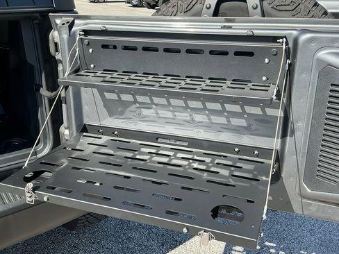 Certified 2022 Ford Bronco Black Diamond w/ Sasquatch Package image 30