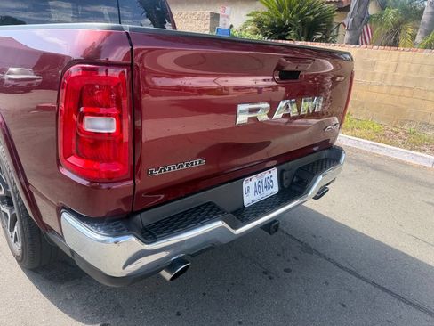 Used 2025 RAM 1500 Laramie AWD/4WD image 11