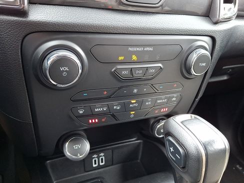 Certified 2019 Ford Ranger Lariat w/ Equipment Group 501A Mid AWD/4WD image 18