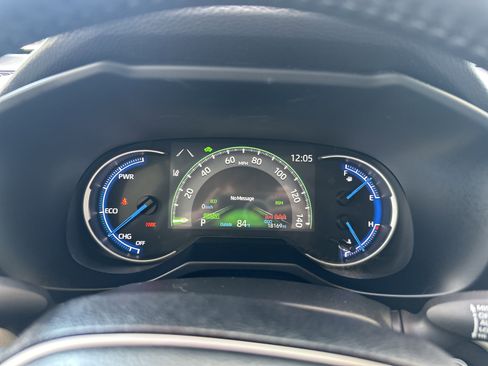 Certified 2025 Toyota RAV4 XLE w/ Convenience Package AWD/4WD image 29