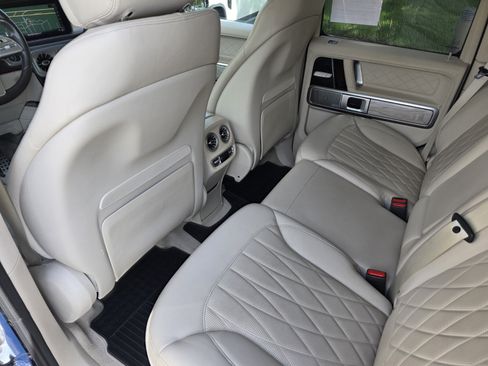 Used 2023 Mercedes-Benz G 550 image 15