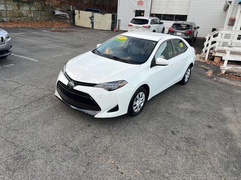 Used 2017 Toyota Corolla L w/ Carpet Mat Package (TMS) image 35
