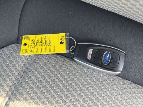 Used 2024 Subaru Forester Premium image 35