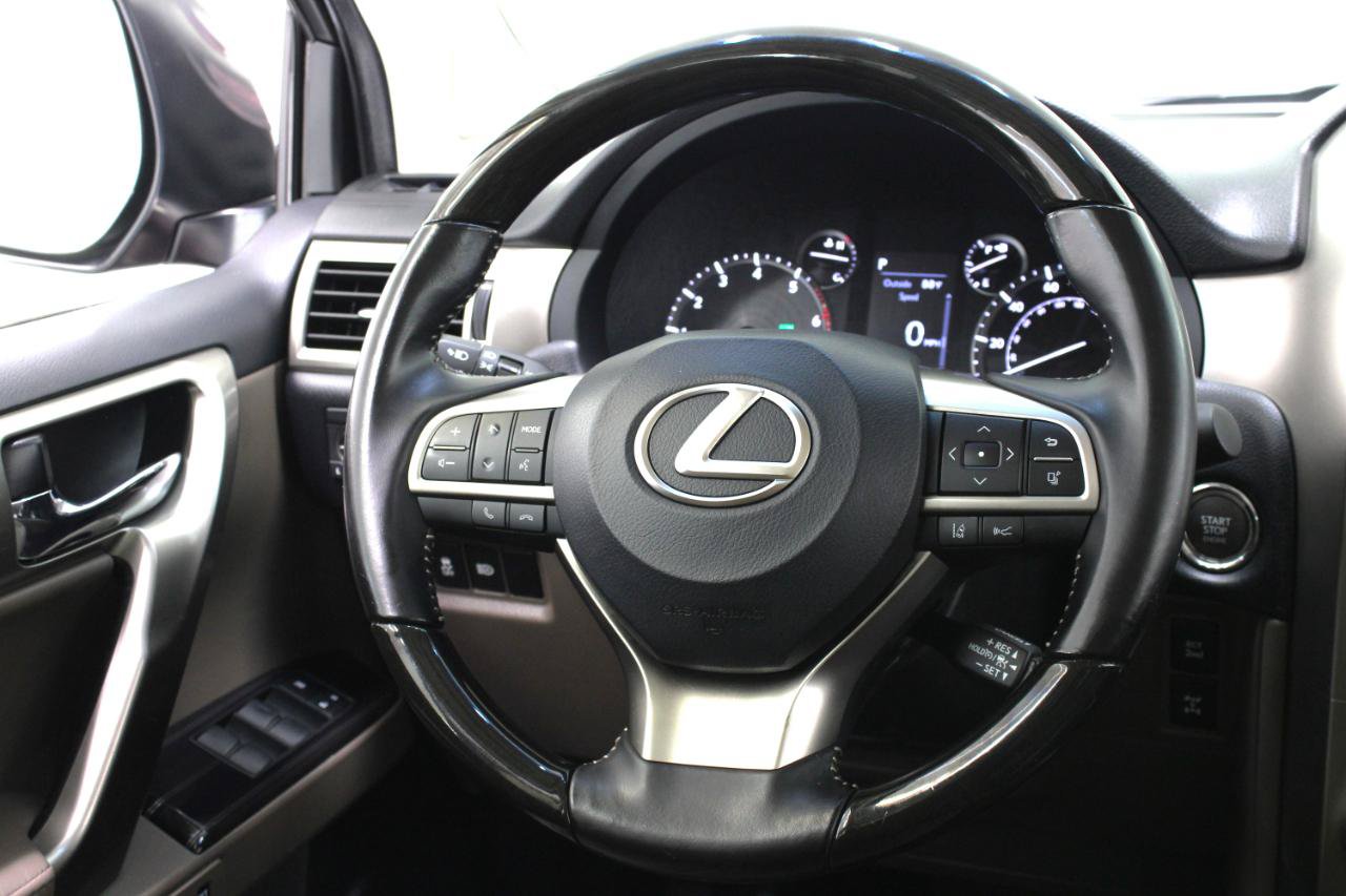 Used 2020 Lexus GX 460 Premium w/ Premium Package AWD/4WD image 52
