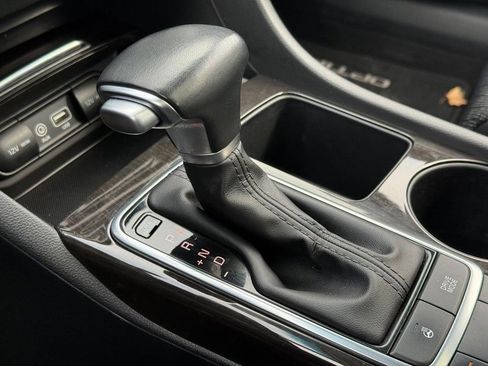 Used 2017 Kia Optima EX w/ Premium Package image 19