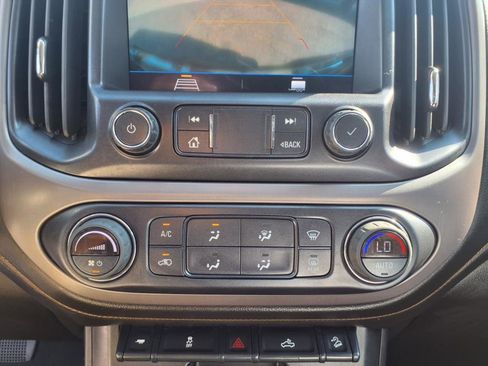 Used 2022 GMC Canyon AT4 w/ Trailering Package image 21