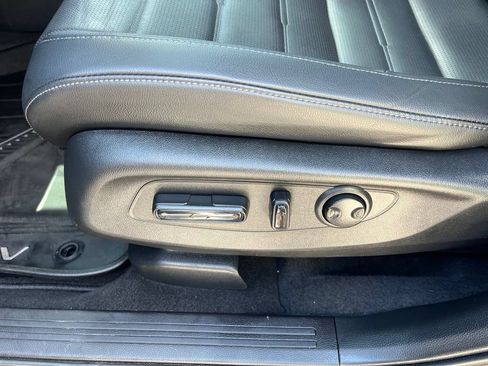 Used 2025 Honda CR-V EX-L image 27
