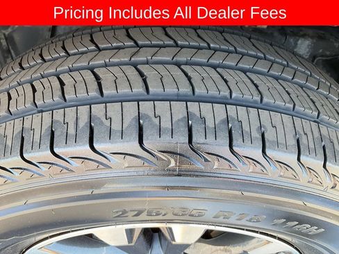 Used 2021 Nissan Titan PRO-4X w/ Pro-4x Convenience Package AWD/4WD image 27