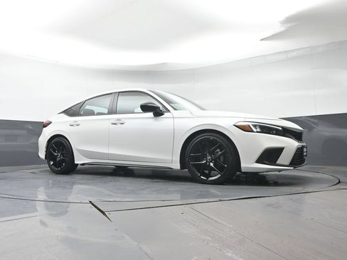 Used 2024 Honda Civic Sport image 33