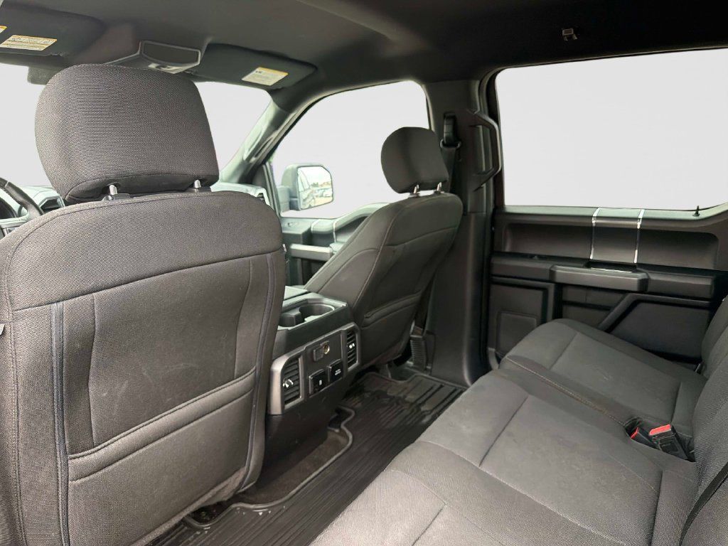Used 2020 Ford F150 XLT w/ Equipment Group 302A Luxury AWD/4WD image 15
