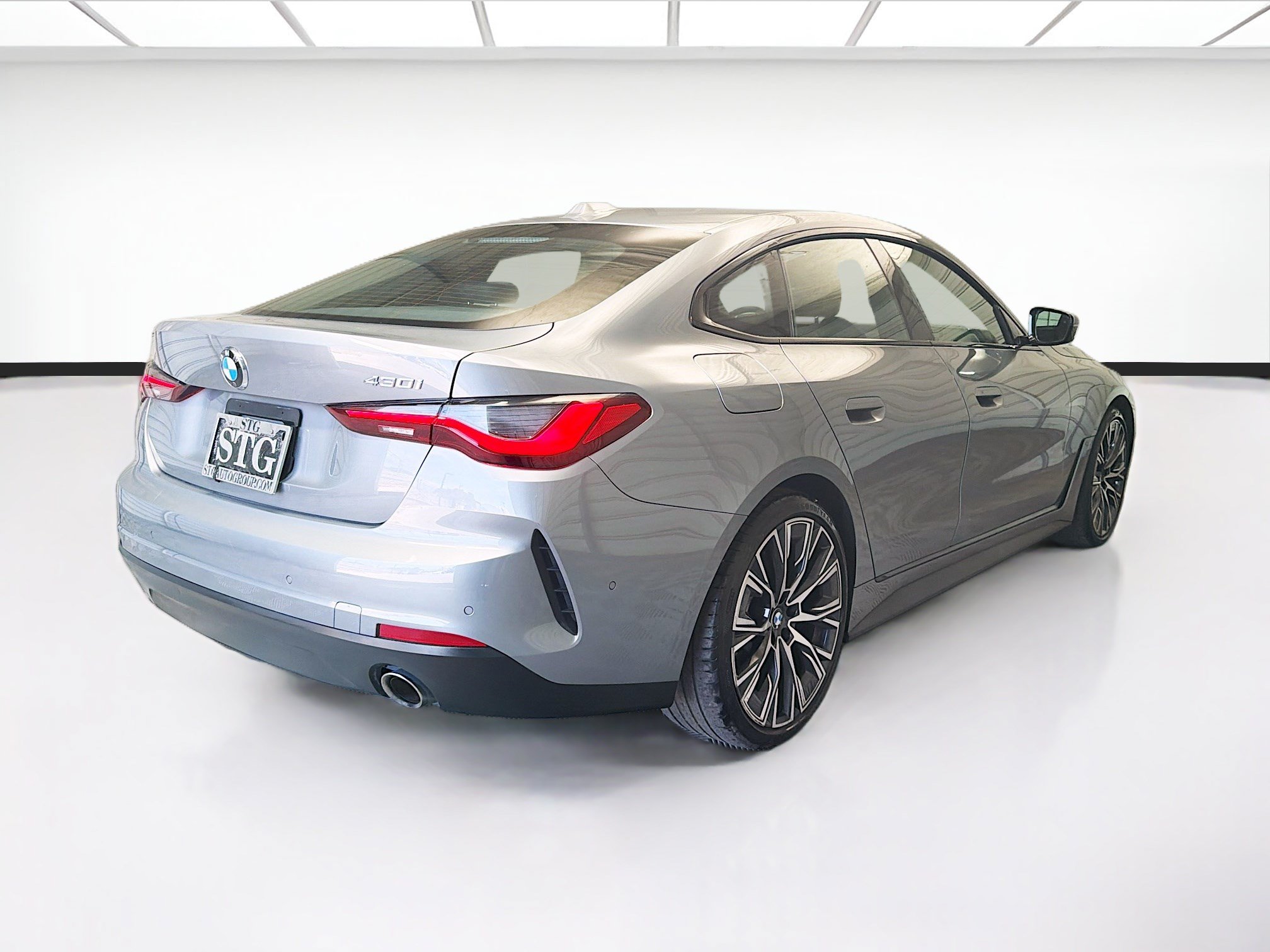 Used 2023 BMW 430i Gran Coupe w/ Premium Package RWD image 4