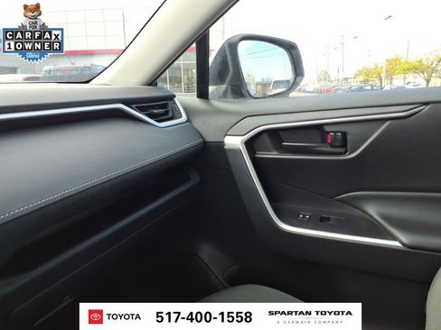 Used 2025 Toyota RAV4 LE AWD/4WD image 24